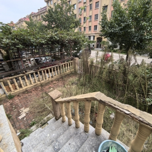 和美家园精装3室带院子无储藏室